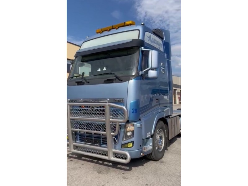 Поступление VOLVO FH16