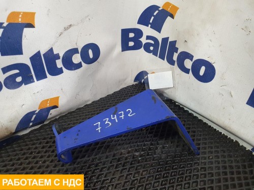 Кронштейн глушителя