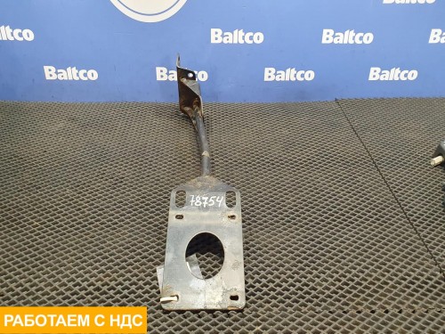 Кронштейн крепления крыла правый